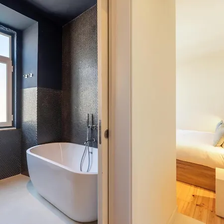 Guestready - Lisbon's Elegant Getaway Апартаменти