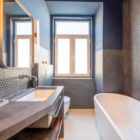 Guestready - Lisbon's Elegant Getaway דירה ליסבון